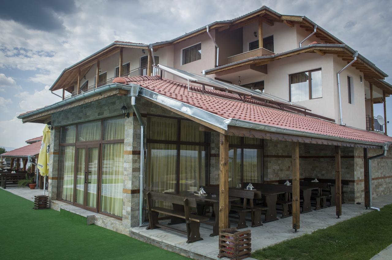 Maribel Spa Hotel Koprilova Exterior photo
