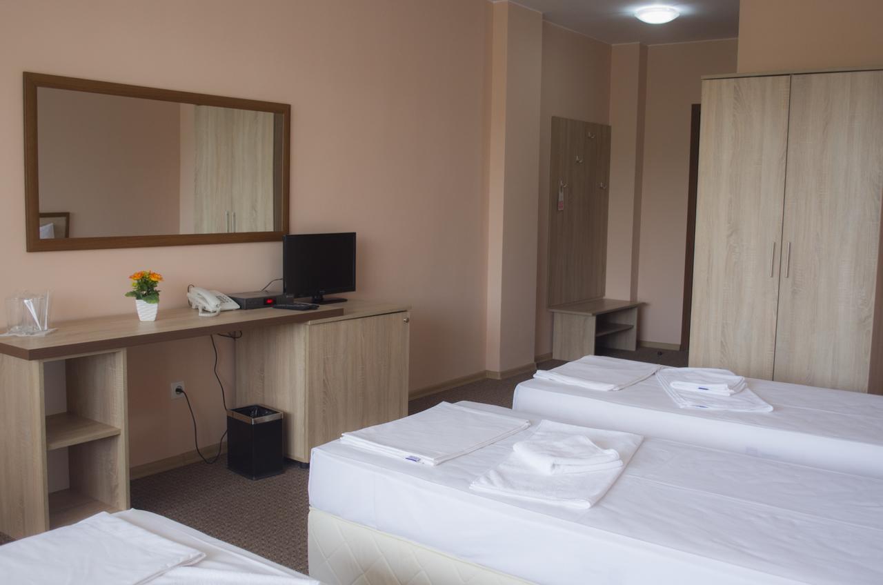 Maribel Spa Hotel Koprilova Exterior photo